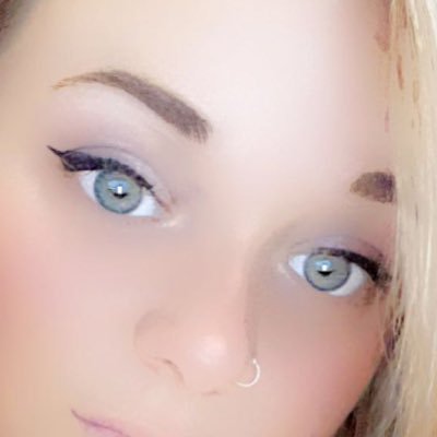 @4Coraly13