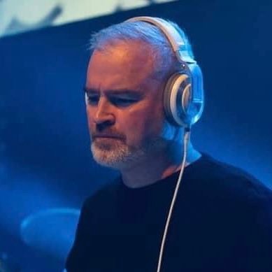 I started DJing in 88. I was very lucky to play at lots of clubs in front of amazing crowds. Guilty as charged for The Thunderdome Rebuilt & Hippos Remixed 🙌