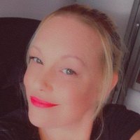 Elizabeth Potts - @Elizabe09346178 Twitter Profile Photo