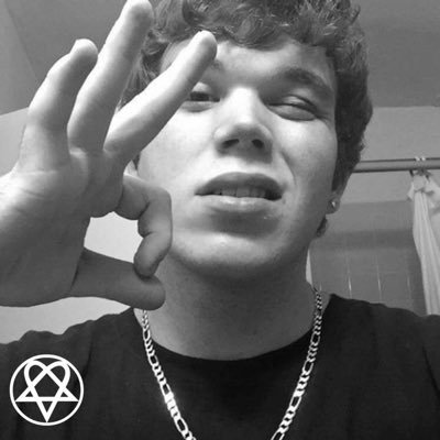 I_CENSORED_I's profile picture. There is not much to say, just being honest. 🤷🏻‍♂️👌🏻