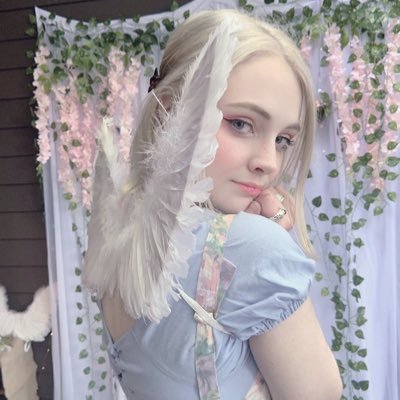 i was a fairy in my past lives (or, alternatively, the leader of a babbling, bumbling band of baboons)