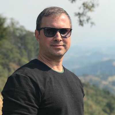 cristianopo's profile picture. O que a gente faz fala muito mais do que só falar.