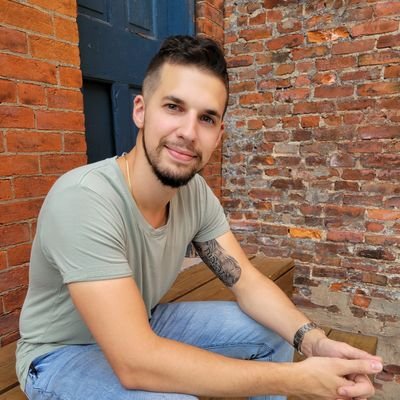 jonnyforney's profile picture. 