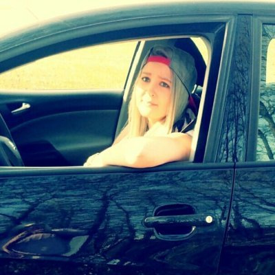 Zinera5's profile picture. Heyo. Ich bin Zinera :D ... FF XIV-Streamerin auf Twitch ^-^