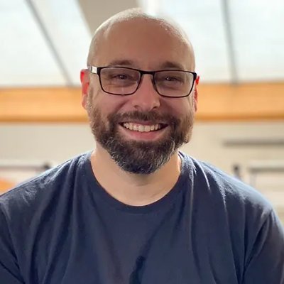 passionné de dev/gamedev, d'écriture et dessin | papa poule | https://t.co/BAaQmwy4JU - https://t.co/qMbO1hs7EQ - Rando ❤️ | #dev #JS #css #gamedev