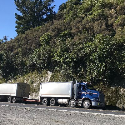 Ia Ara Aotearoa Transporting New Zealand provides unified national representation for the trucking industry. Trucks transport 93% of freight moved in NZ.