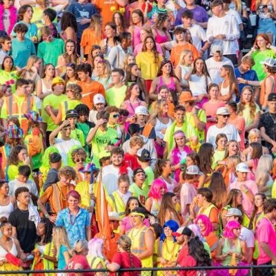The Official Twitter Page of the 2024-2025 RED MOB Student Section. THE best student section in East Texas. #giveemhell