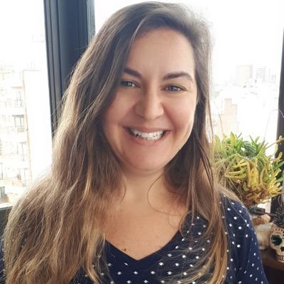 Eli_muni's profile picture. Mamá de Guada. Feminista millonaria. Depende del día, una cheta de la UCA o una barrabrava del tablón. #CREER