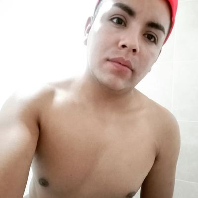 Emmanue56053470's profile picture. Alegre divertido me gusta la fiesta 😁😃😁