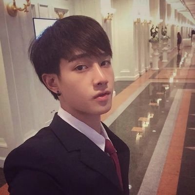 DyhengL's profile picture. 