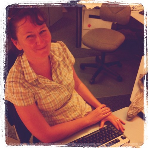 robbbbo's profile picture. Wife, mummy, gardener, cook, friend, farmer wannabe, freelance journo ...