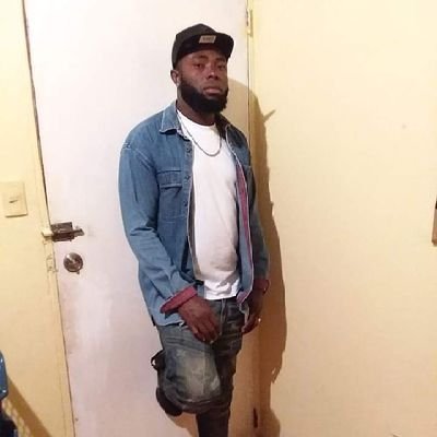 eugenel_joseph's profile picture. Trabajando