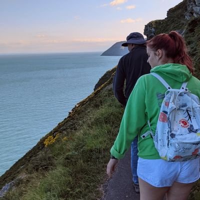 HelenaHordern's profile picture. 3rd year Earth and Planetary Sciences (Geochemistry) student 🌍🪨 at University of Manchester 🎓