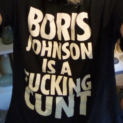 Tory hating anarchist, and aging #punk. #Brexit is a con & a farce. Tweets might be a bit sweary. Love #gardening, #cats, #NHS, #lufc, #books. Anti-fascist.