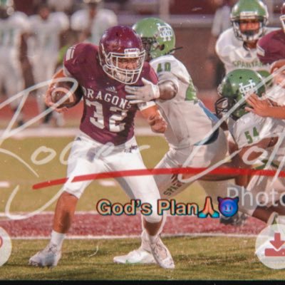 D1_Kendrick7's profile picture. ||5’7🦾||160b|| LB/HB🦾🏈 || WSHS💚|| C/O 2025🎓|| Student Athlete🖤🥷🏿