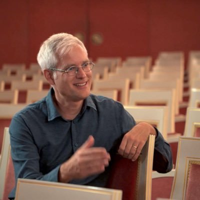 Musikjournalist, Leiter Redaktion Klassik aktuell & Magazine BR-KLASSIK. Oper, Bücher, Politik & Geschichte.
