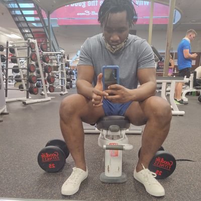 Arnoldbocor's profile picture. Software Developer
Currently working on @FitnessHuddlers
Iron Addict 🏋️‍♂️💪🏾