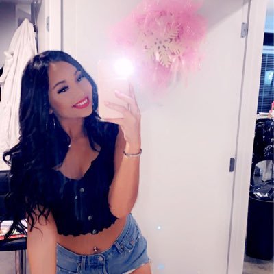 rianasxo's profile picture. be here now | 📚🧬👩🏻‍⚕️| 🇰🇷🇮🇹 |🦻