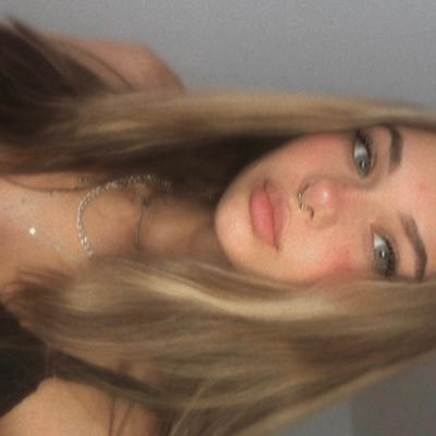 👨🏿‍❤️‍💋‍👨🏼