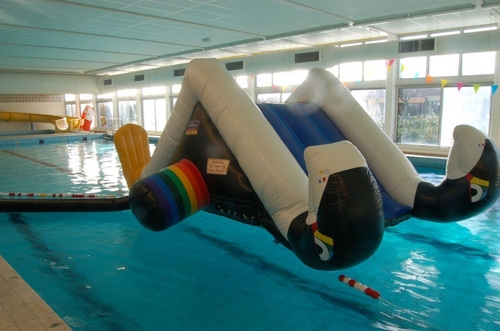 Prima zwembad,  voor iedereen wat wils!
Recreatie, doelgroepen, diverse vormen van zwemlessen
Zwemtrots, zwemveilig en zwemvaardig
