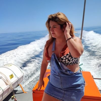 Enfermera. Perdida en la vida. NADIE DIJO QUE FUERA FACIL.