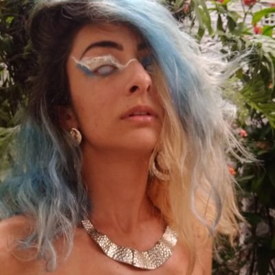 ♎25.
Direito e Ciências Sociais em andamento.
Insta: marques.maroca