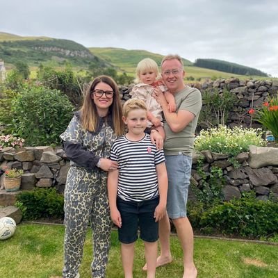 see1978's profile picture. Resident of Clitheroe living with Louise and 2 brill kids.