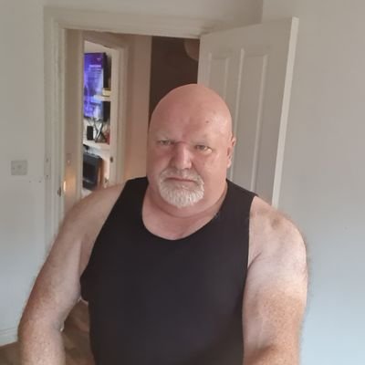 fisherman.husband.father of two.Grand father of four.Going to the gym four nights aweek. A geordie and proud of it.

(YouTube channel xrayoconnor)