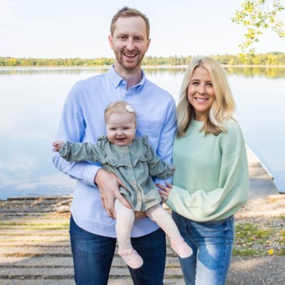 eRosendahl29's profile picture. Husband. Daddy. Realtor. If you want to talk real estate or hockey, I’m your guy!