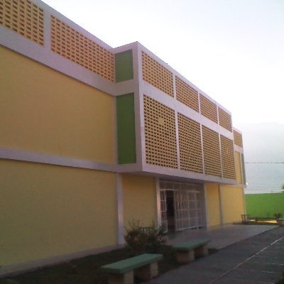 Liceo Bolivariano Rómulo Betancourt, Casa del Saber dedicado a la Educación del Ecociudadano

(https://t.co/qrkasBDzpc)