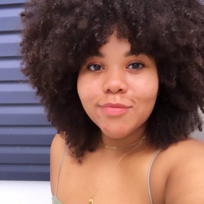 ar_la_belle's profile picture. IG- amandaroman_