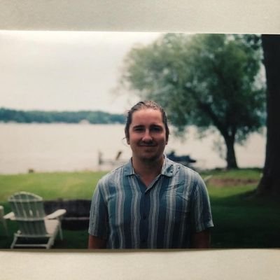 Sheanotshane's profile picture. happy like a hippo