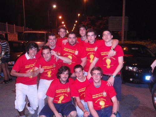 lpertoledo's profile picture. Grupo de amigos de Toledo capital, con pasado, presente y futuro comunes... e ideales de cambio en Toledo y en España ya que en CLM ya ha llegado.