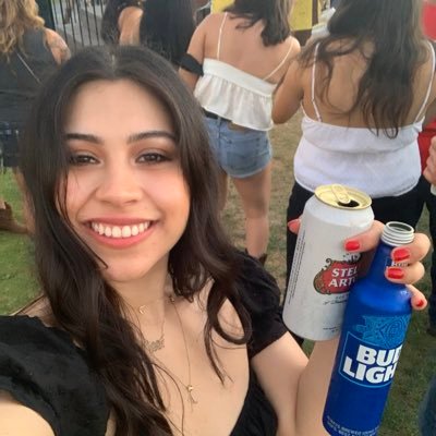 abigail_geeee's profile picture. As If