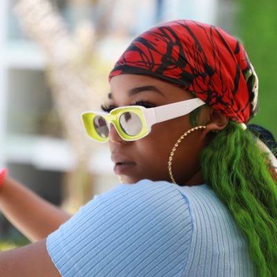 _yeeeeezy's profile picture. SC: bby.yay