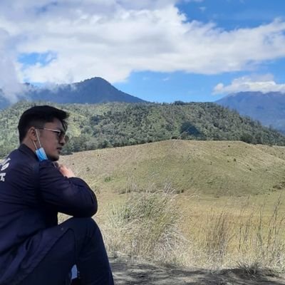 irf_aditya's profile picture. Orang bodoh yang tak kunjung pandai