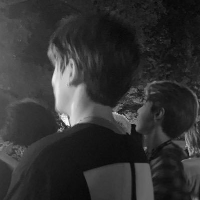 goddxmnboy's profile picture. i’ll kiss your head n say it’s under control / dm or follow to make friend