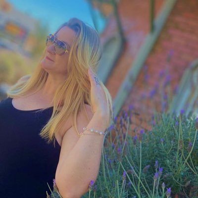 Anne603486205's profile picture. 