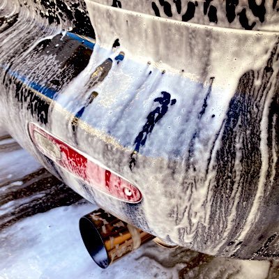神奈川県でディテイリング屋さんをやりつつ、海外パーツ輸入サービスをしてます。気付いたらBMWまみれでビマーみたいになってます。 施工予約はDMにて承ります