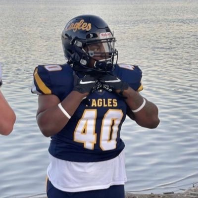 |class of 2023 kennedy high school |5’7 230| DT,RB,DE,| info:ronniecartlidge8@gmail.com @cartr230@isd271.org 763-327-8090