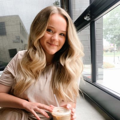 @ucabears #PRstudent '22 | Dance Teacher @RCDanceCenter | Miss UCA | Tap Dancer | Walmart Fashion Guru | Social Media Enthusiast