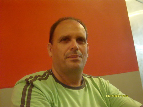 sou comunicativo gosto de sinceridade e sou serio