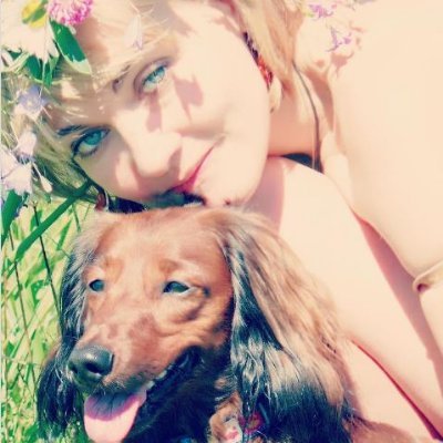 MelaniBelle1's profile picture. Hi there,
I am Professional designer i have experience 6 year in logo design, branding, stationary and illustrator.I Understand customer needs resolve problems.