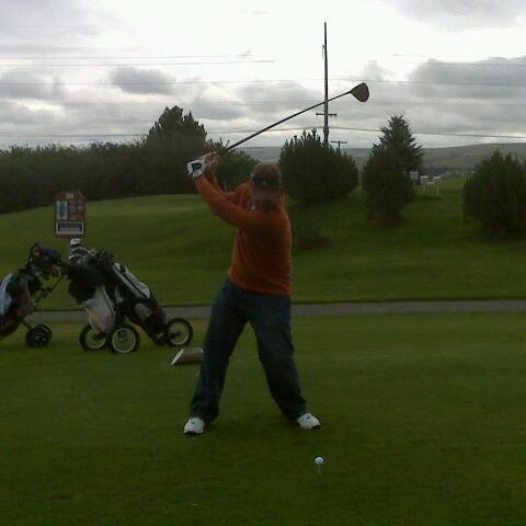 elkhntr2004's profile picture. 