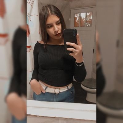 Yaani_abigail's profile picture. 19 años//
Géminis ♊