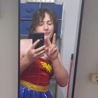 bigboyswag17's profile picture. I like my job my life and my ernergy  drinks. Long live Québec