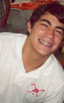 Construi amigos,enfretei batalhar , venci obstaculos , bati na vida e disse-lhe : eu não tenho medo de Vive-la !