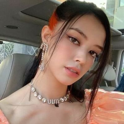 KimNoemia's profile picture. Black swan🐧BTS🐳