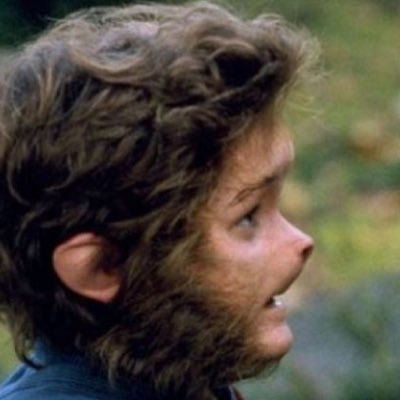 Soy el niño-mono de Jumanji. Soy un troll con dos eles. Soy un nomo sin Ge. No me pises el rabo