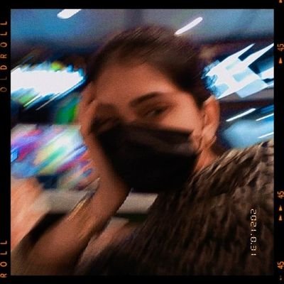 CAGELESS | INFINITE | HUMAN
a 20 years old, already going through self proclaimed existential crisis, with lots of rundi rona